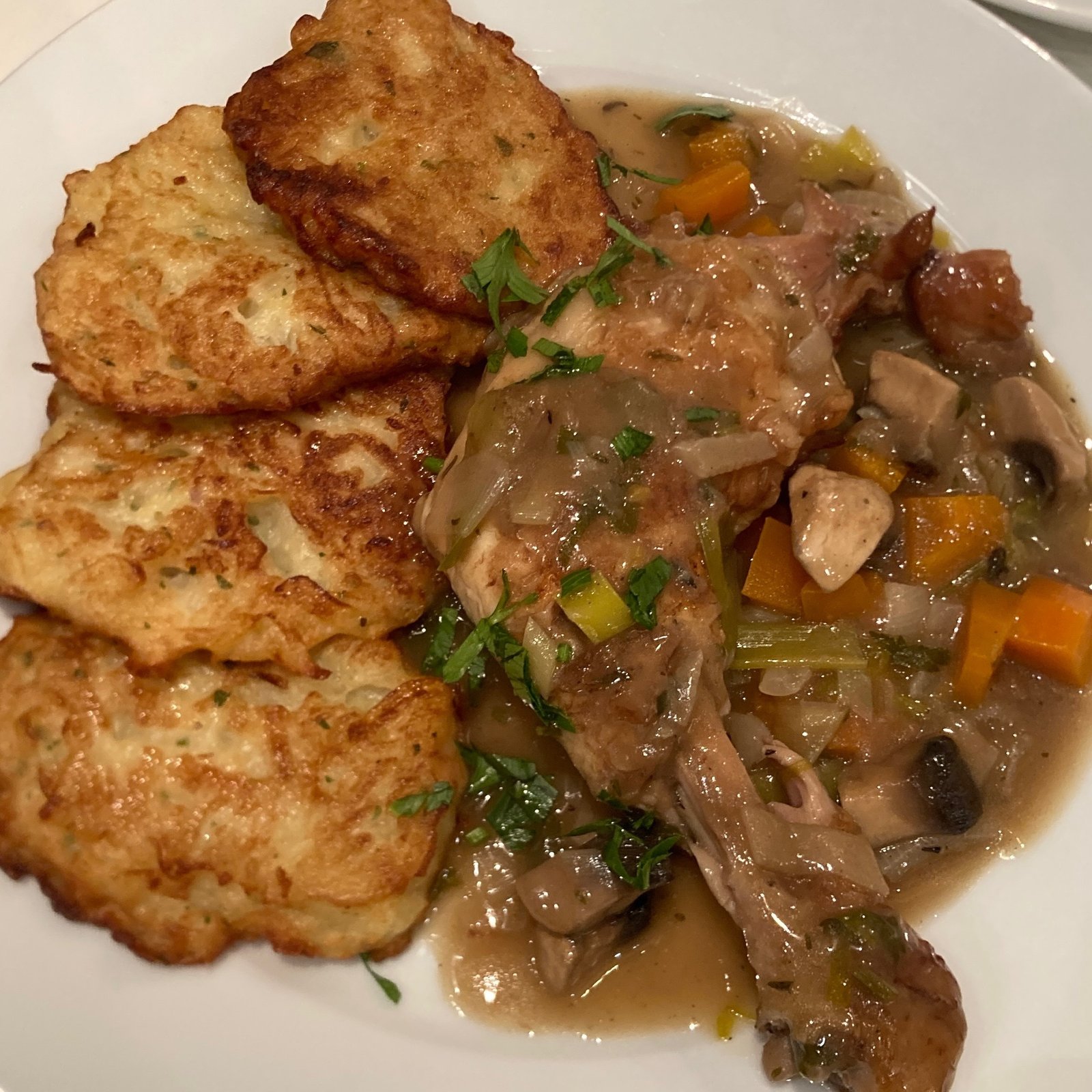 Recette traditionnelle alsacienne préparée pendant le cours de cuisine